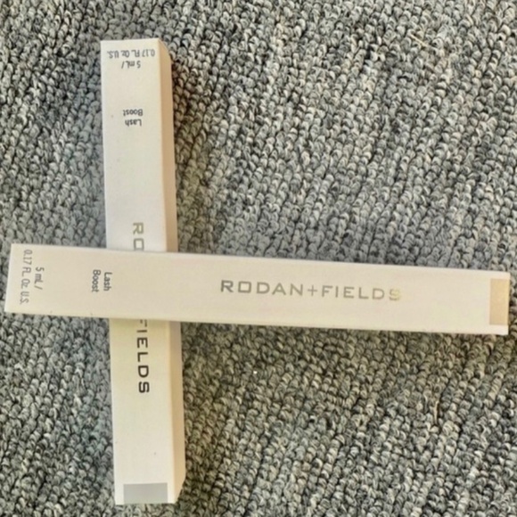 Rodan and + Fields Lash Boost Serum Lash Enhancing - Picture 1 of 7